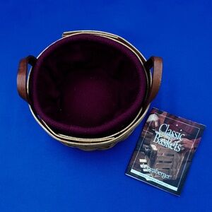 Longaberger 2002 Saffron Basket with leather handles